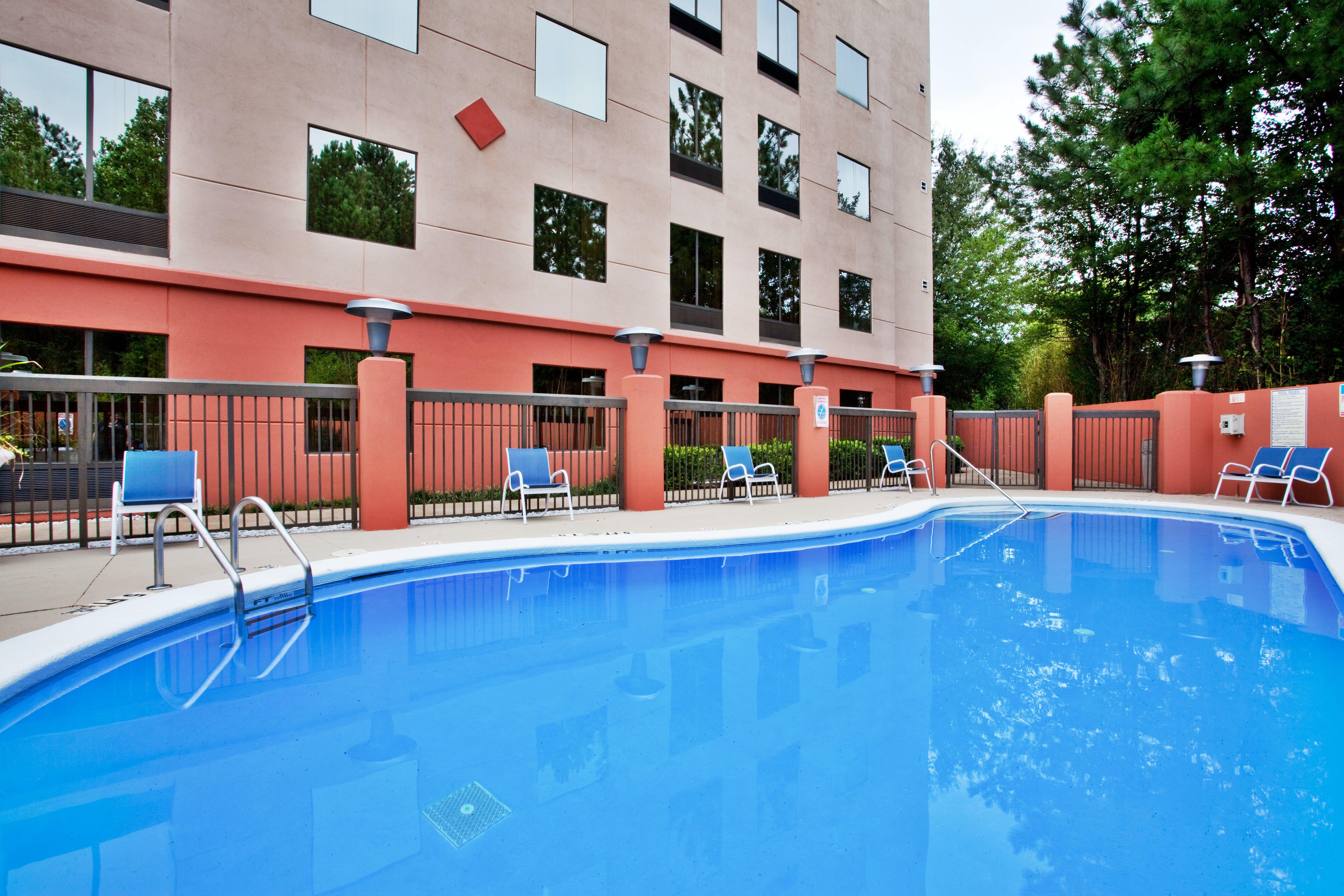 Holiday Inn Express Hotel & Suites Lawrenceville By Ihg Zewnętrze zdjęcie