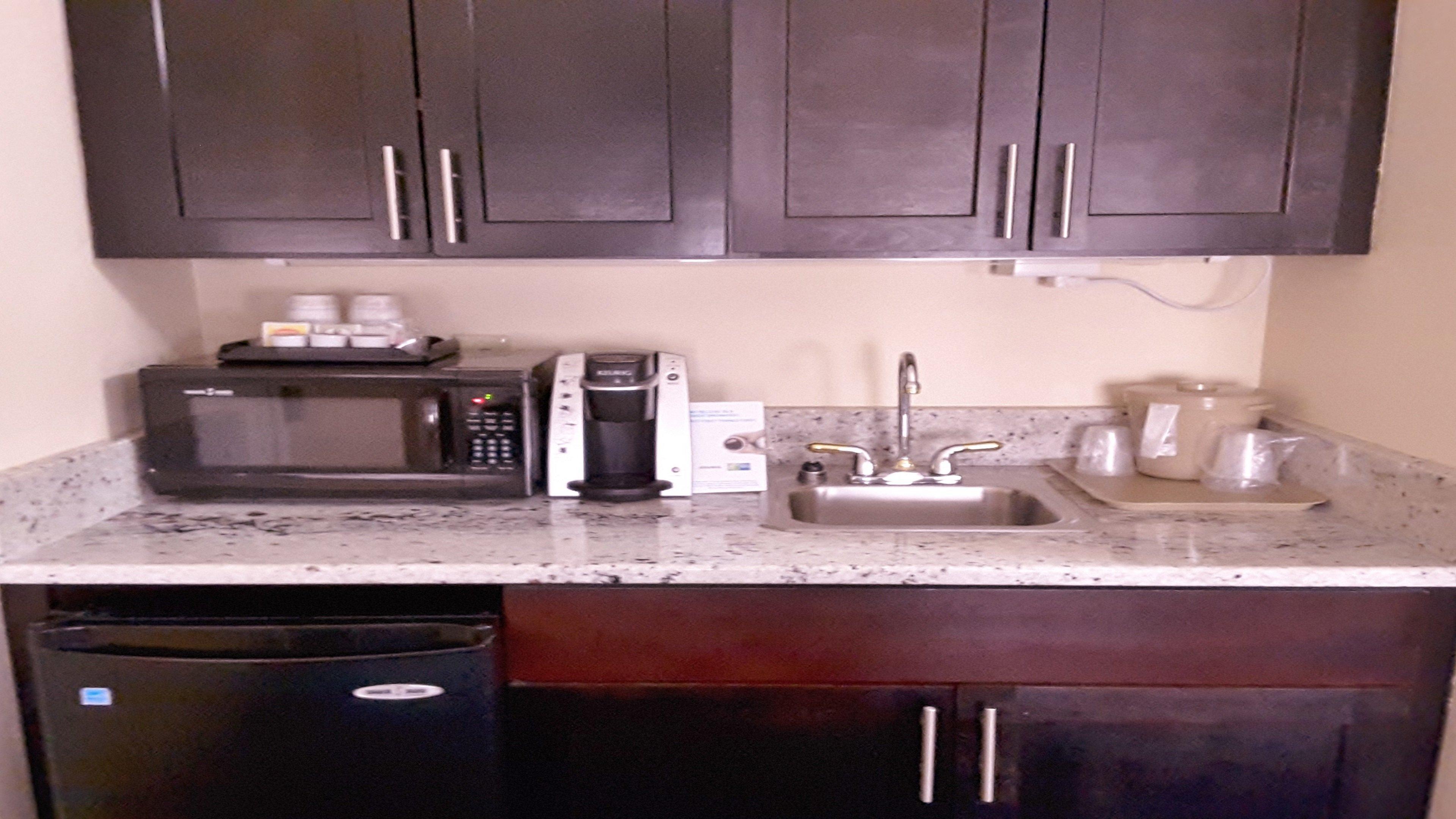 Holiday Inn Express Hotel & Suites Lawrenceville By Ihg Zewnętrze zdjęcie